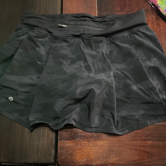3 LuluLemon Tennis Skirts size 10 - Picture 4 of 7